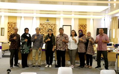 Benchmarking S3 Public Health Postgraduate School UNS to DKM FKM UNDIP