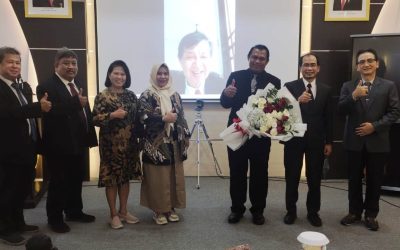 Ujian Tertutup Disertasi DKM FKM UNDIP an Suhat