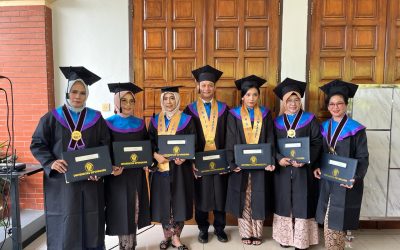 SAH, 7 Doktor Kesmas Baru dari DKM FKM UNDIP Resmi di Wisuda