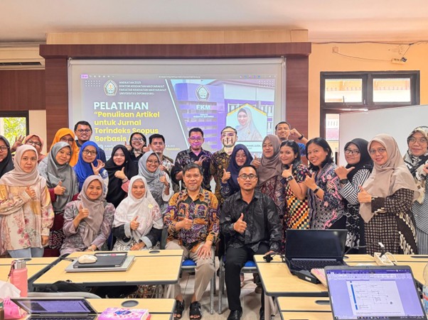 Pelatihan Penulisan Jurnal Bersama Alumni DKM